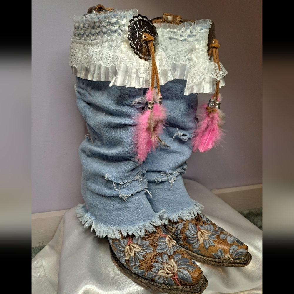 Beautiful Boot Covers - Picture 4 of 6